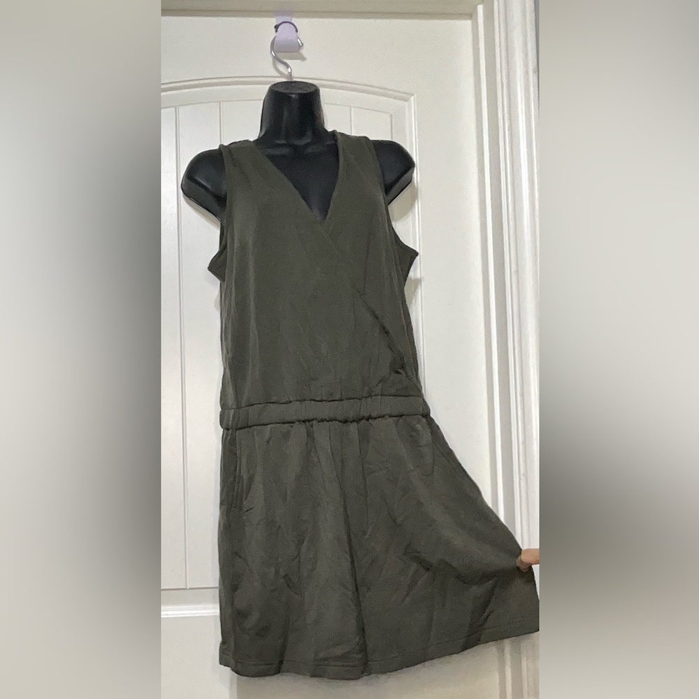 #113 NWT Max & Mia Romper